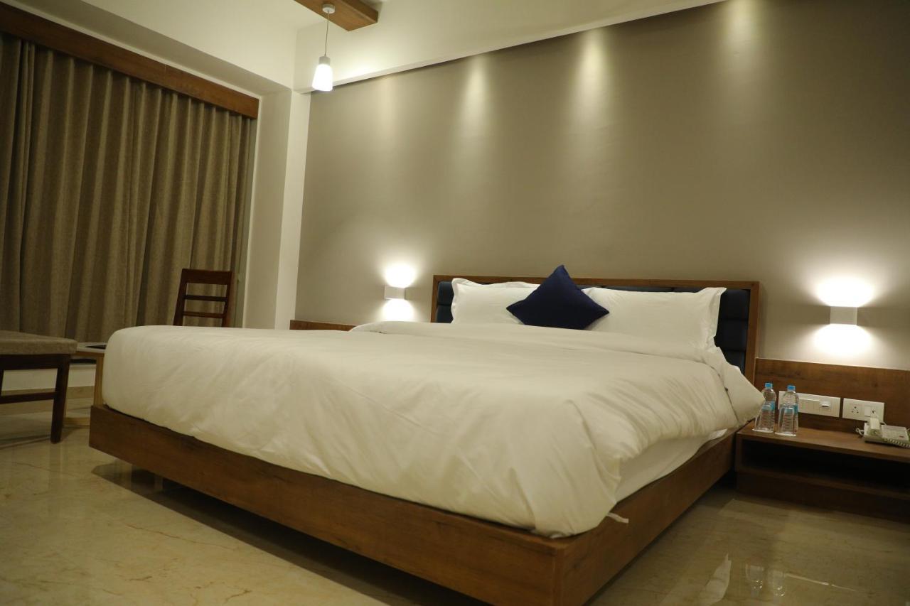 Hotel Vits The Somnath Gateway Exterior foto