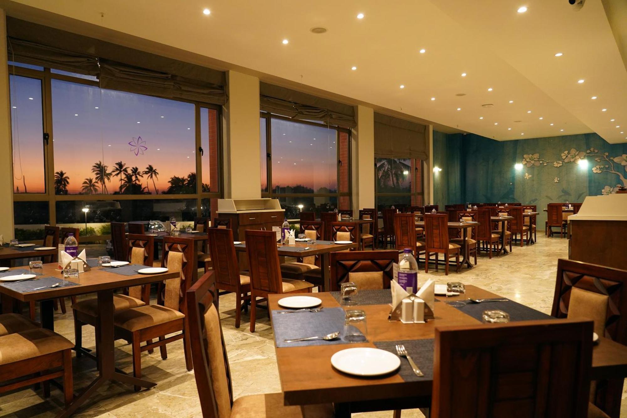 Hotel Vits The Somnath Gateway Exterior foto